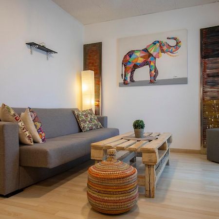 Modern City Apt In The Heart Of Heraklion エクステリア 写真