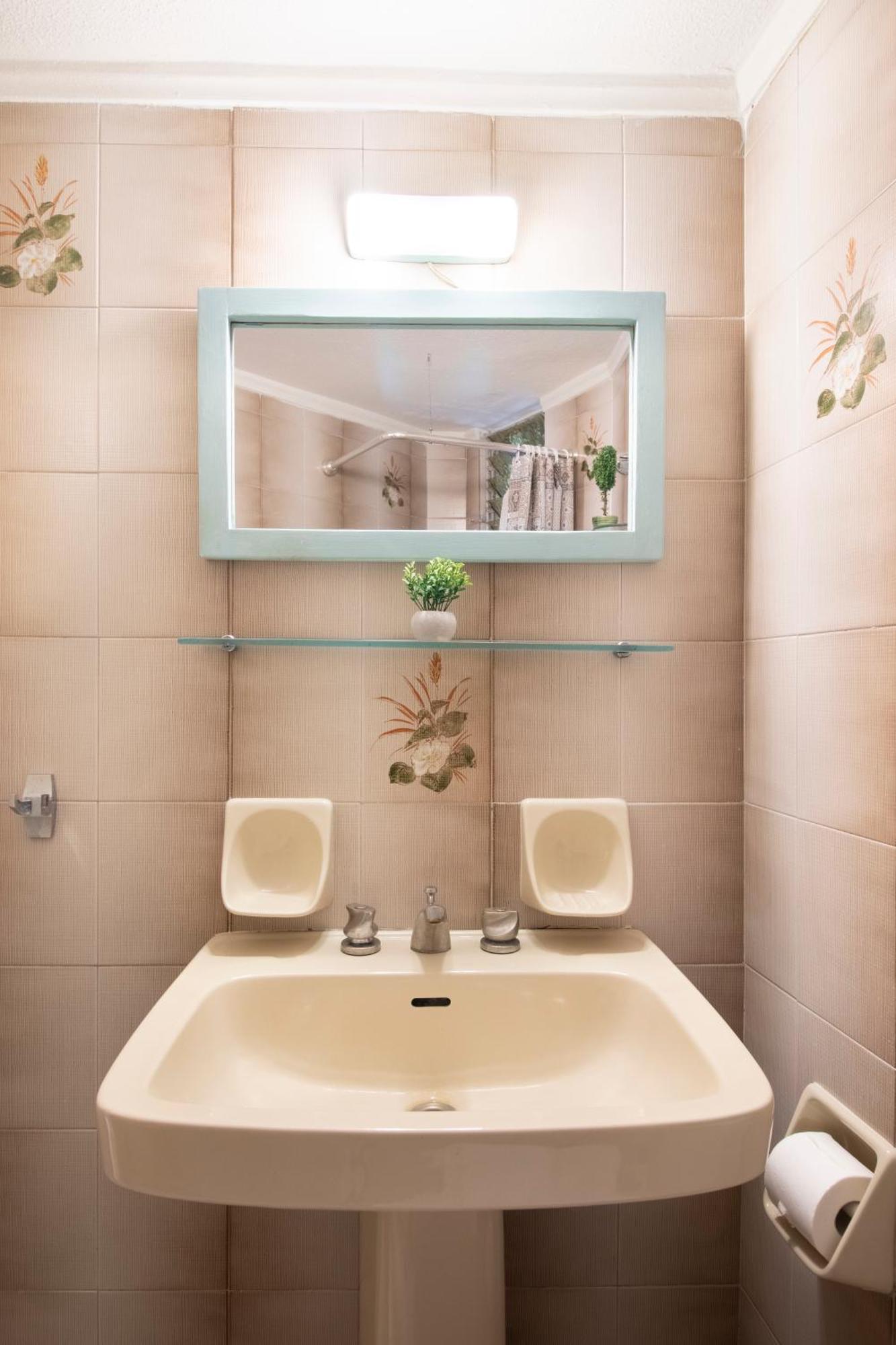 Modern City Apt In The Heart Of Heraklion エクステリア 写真