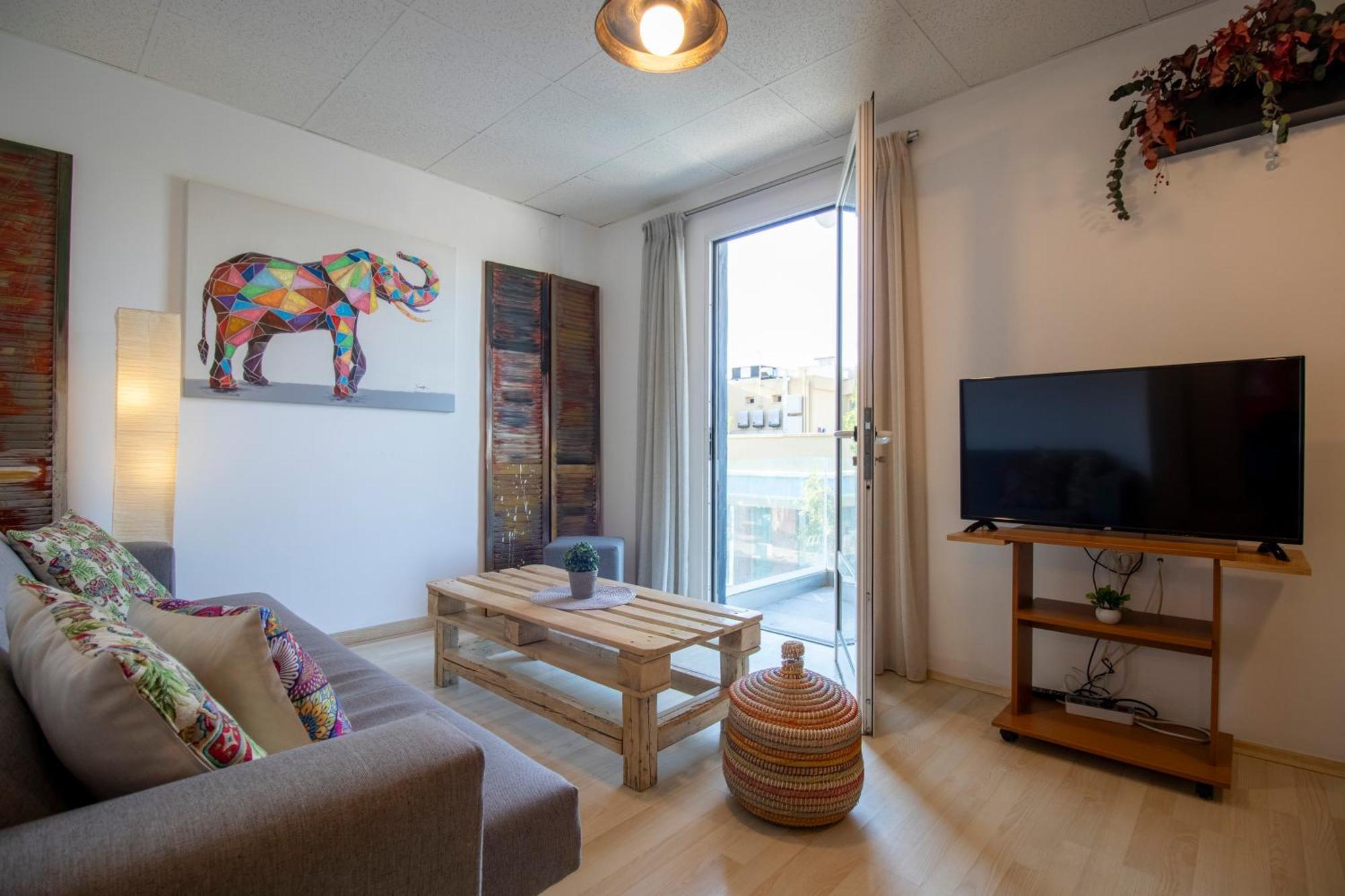 Modern City Apt In The Heart Of Heraklion エクステリア 写真