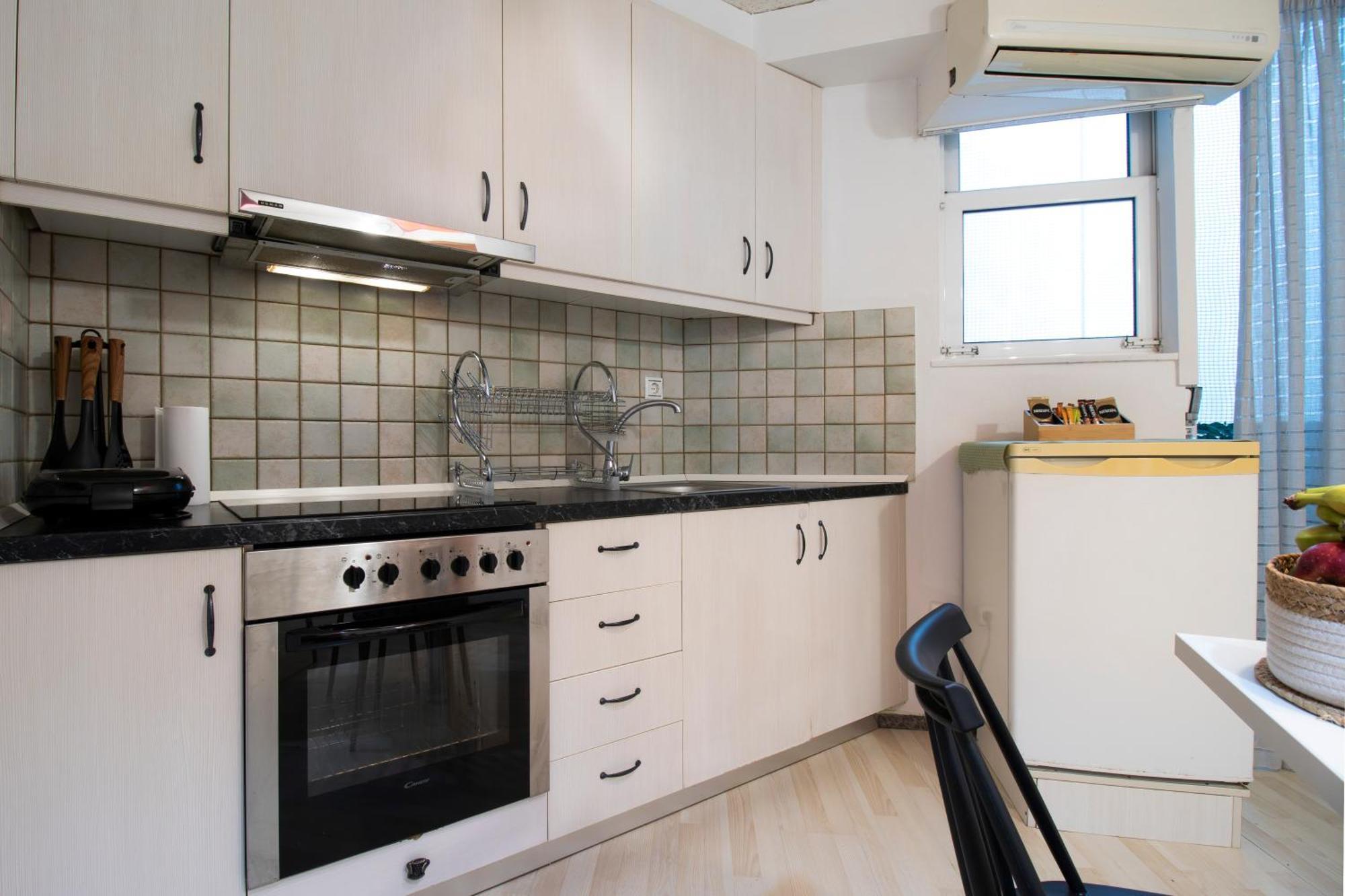 Modern City Apt In The Heart Of Heraklion エクステリア 写真